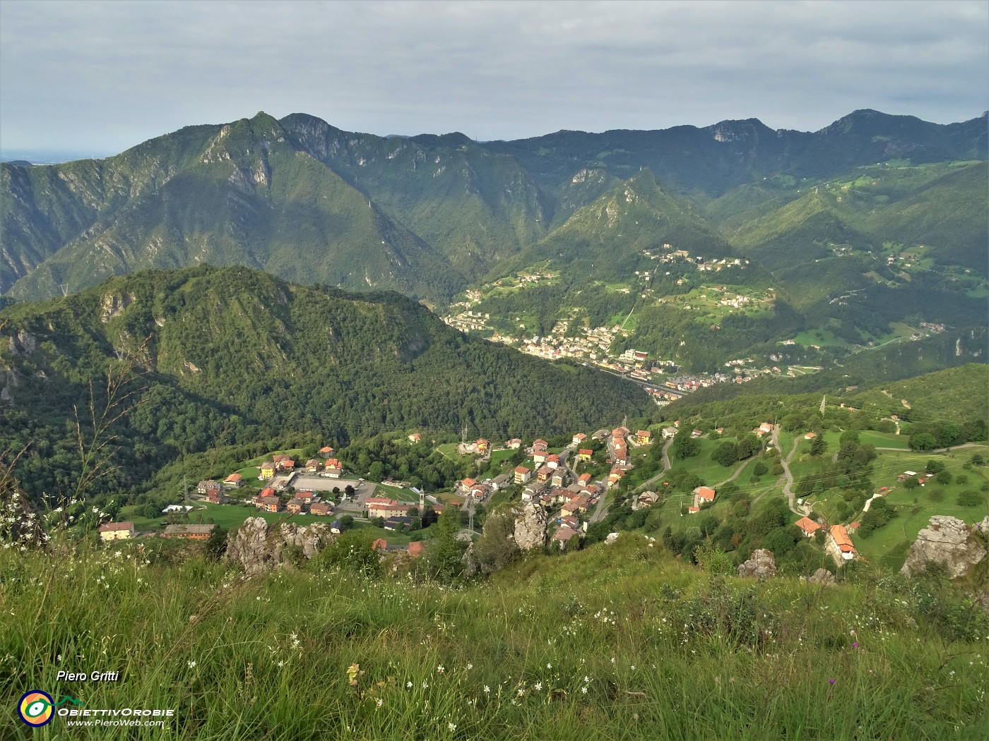 21 Vista su Santa Croce e San Pellegrino Terme.JPG